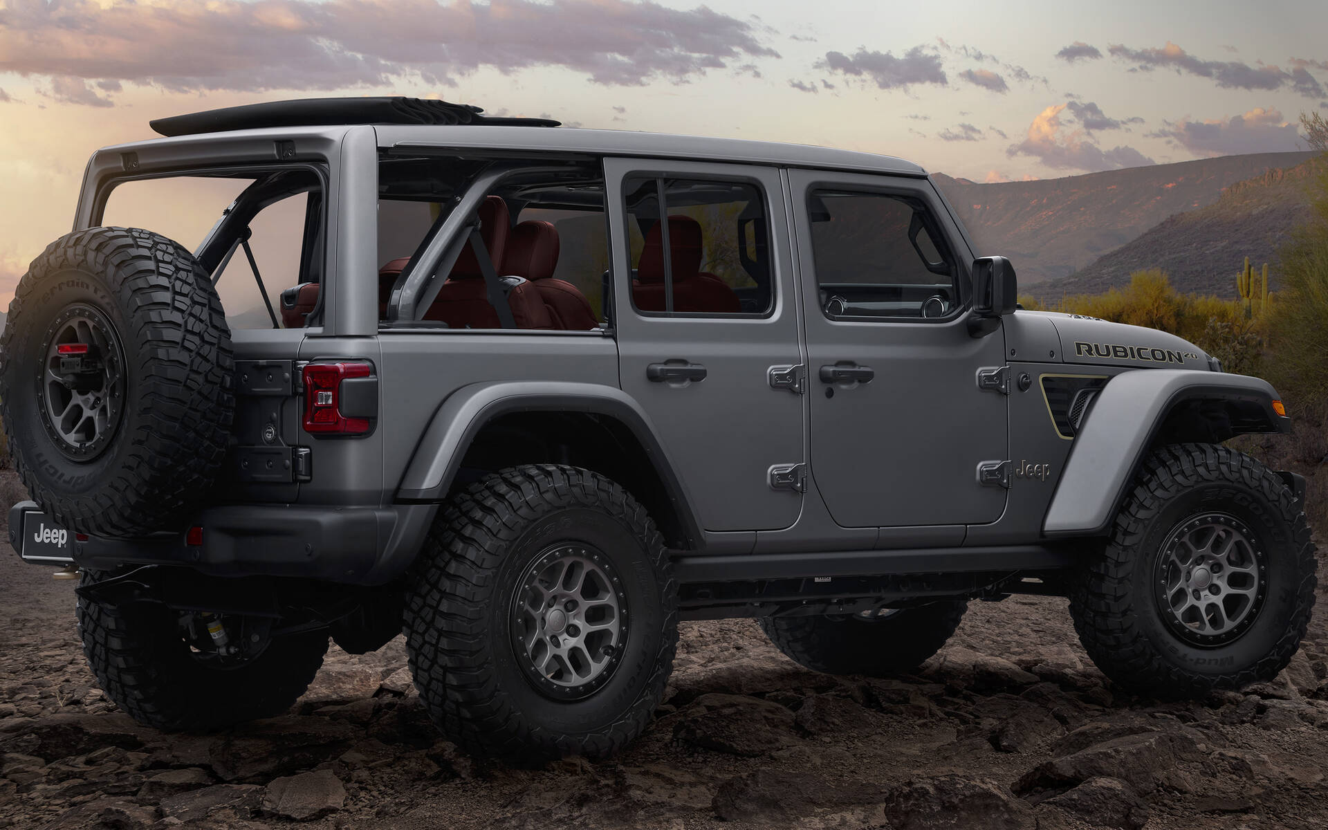 <p><strong>Jeep Rubicon 20th Anniversary Concept</strong></p>