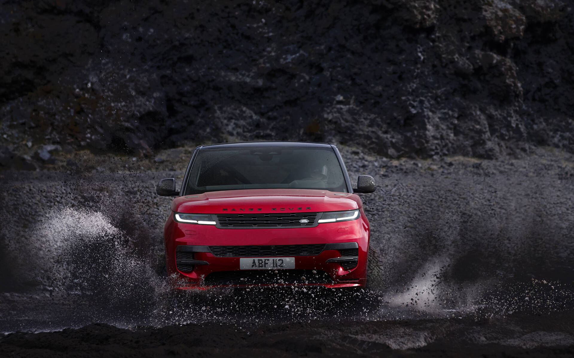 <p>Land Rover Range Rover Sport 2023</p>