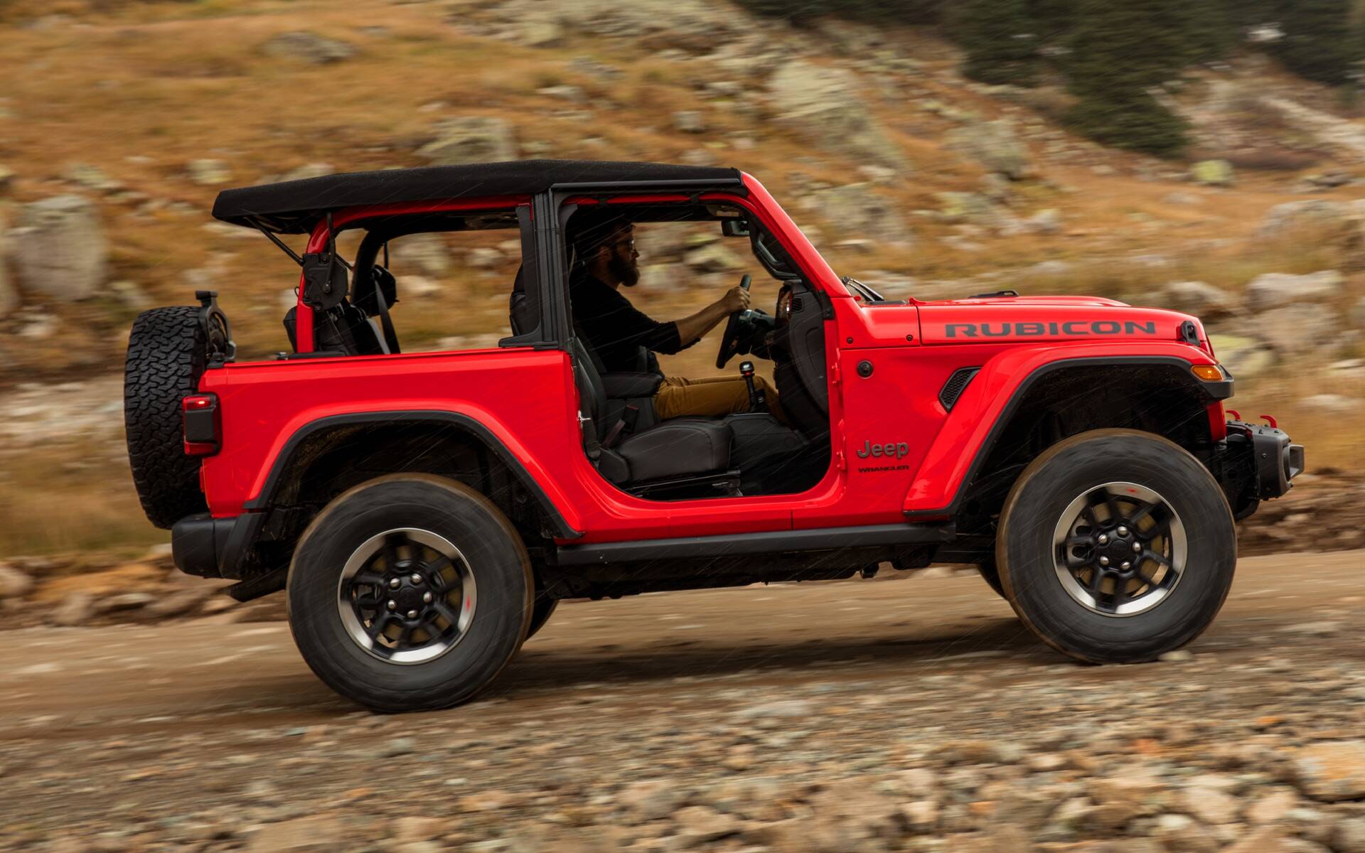 How Do Removable Doors Work On the Jeep Wrangler? - The Car Guide