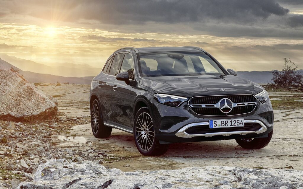 2023 Mercedes-Benz GLC is Beautifully Evolved But Slow to Market