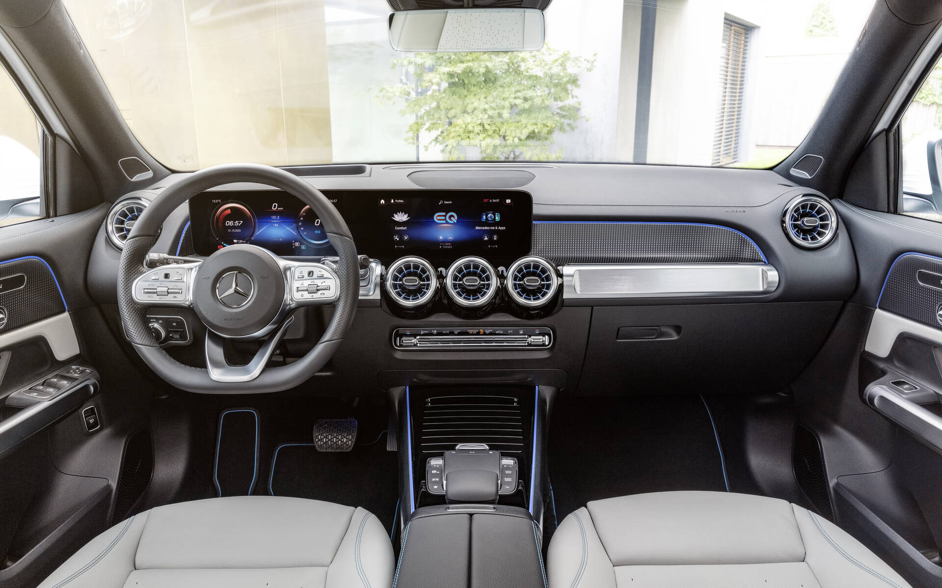 Plus de 75 000 $ pour le Mercedes-Benz EQB 528755-mercedes-benz-eqb-le-prix-du-vus-electrique-est-annonce