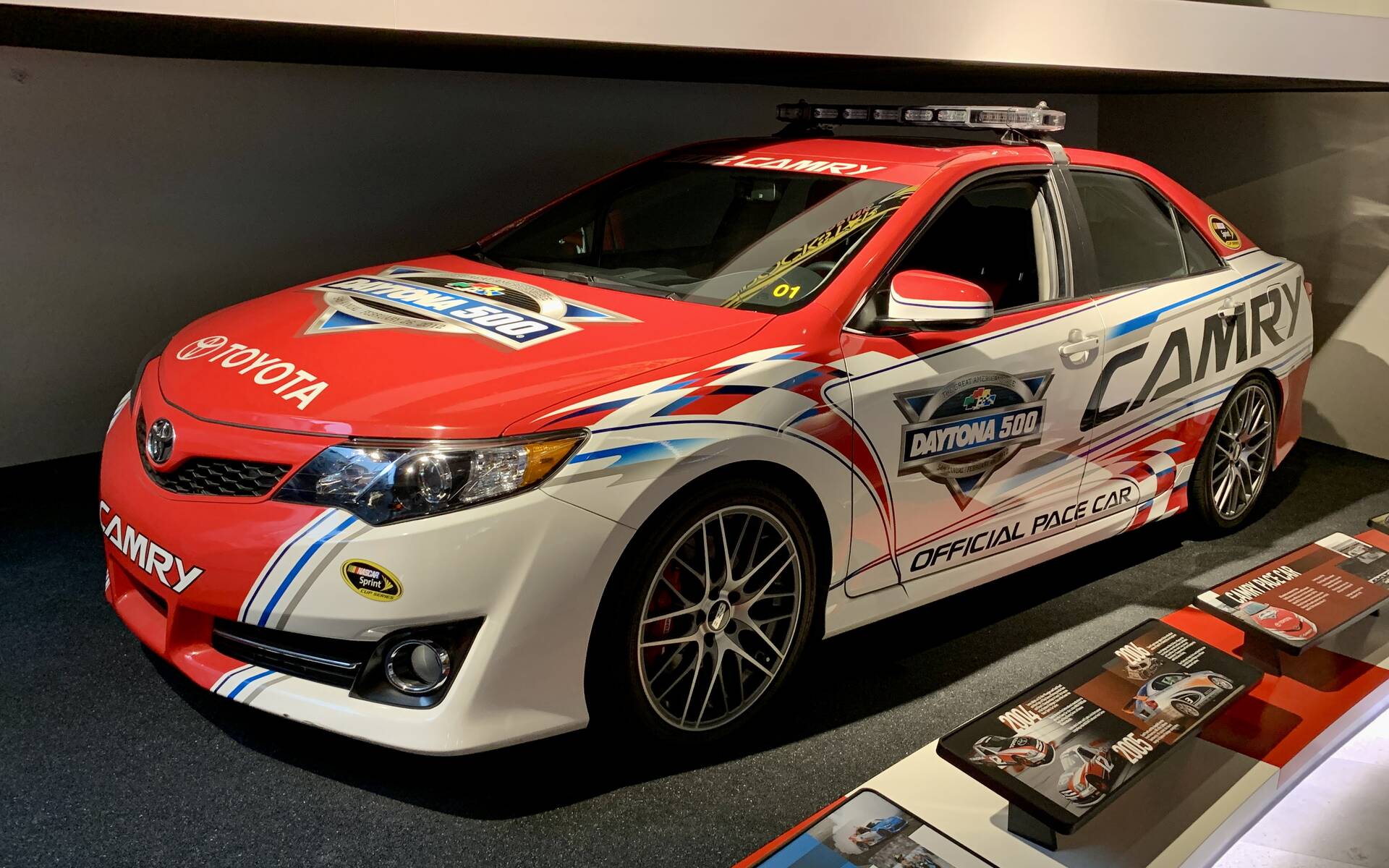 <p><strong>Toyota Camry Pace Car Daytona 500</strong></p>