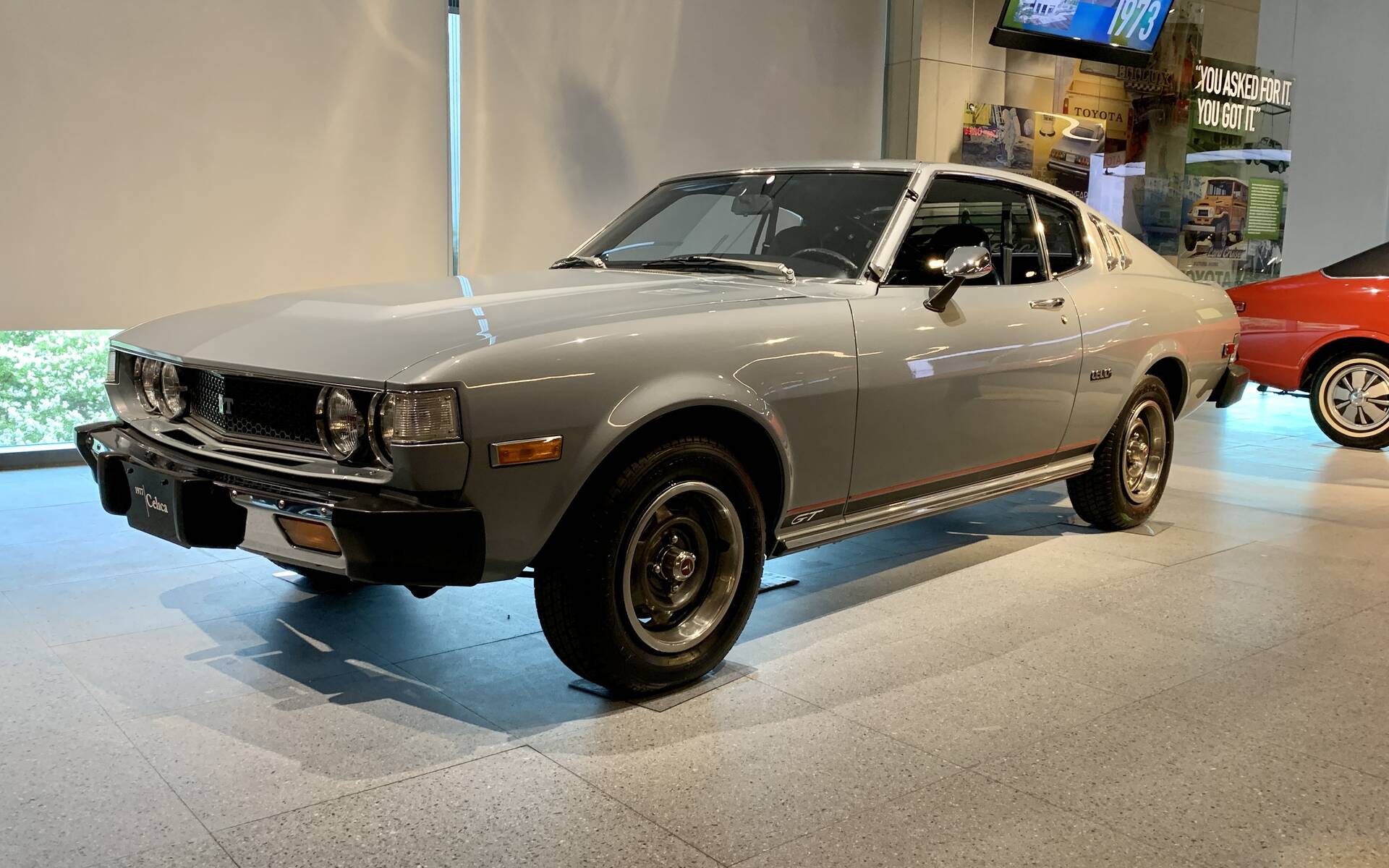 <p><strong>Toyota Celica GT 1977</strong></p>