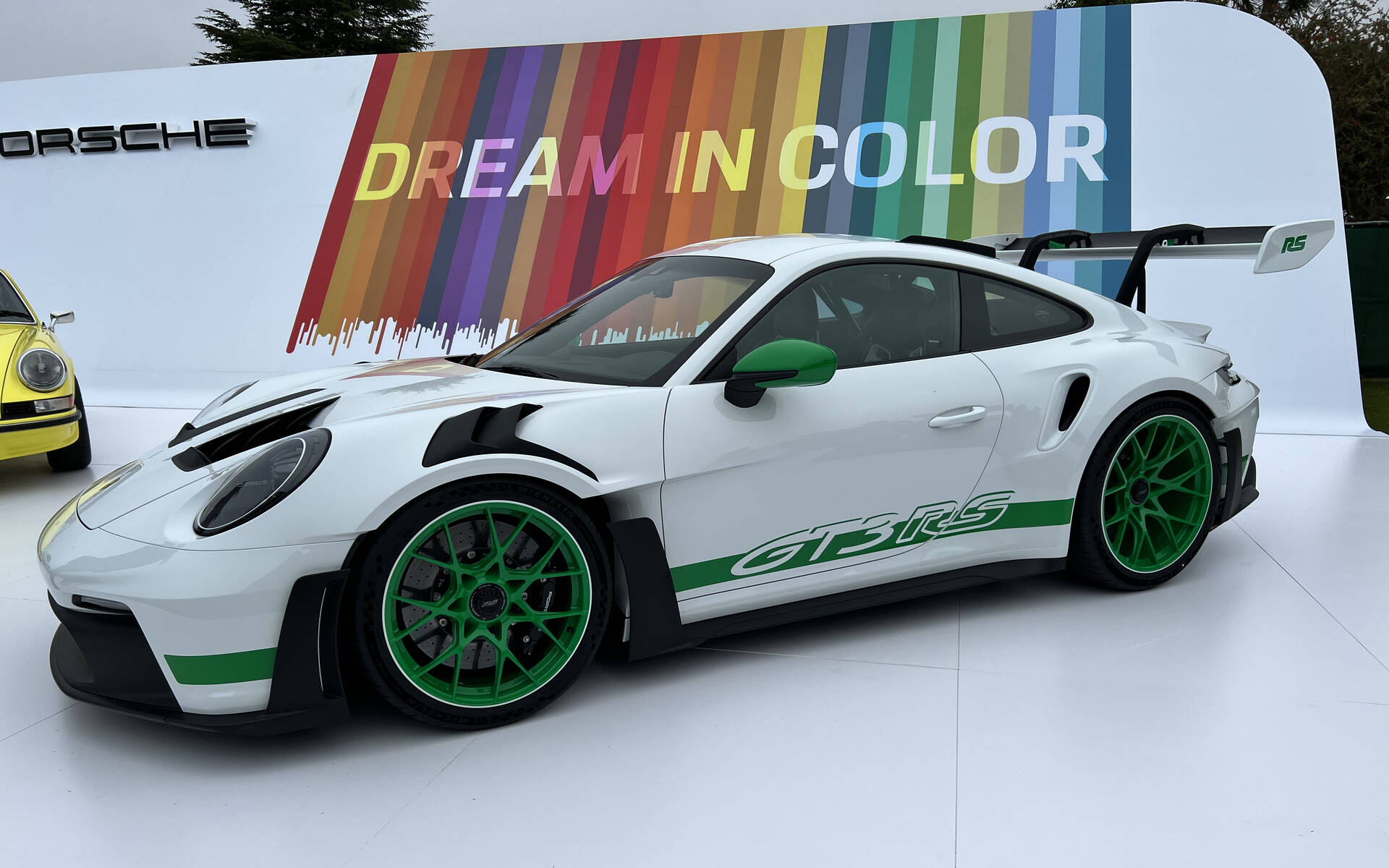 <p>Porsche 911 GT3RS 2023</p>