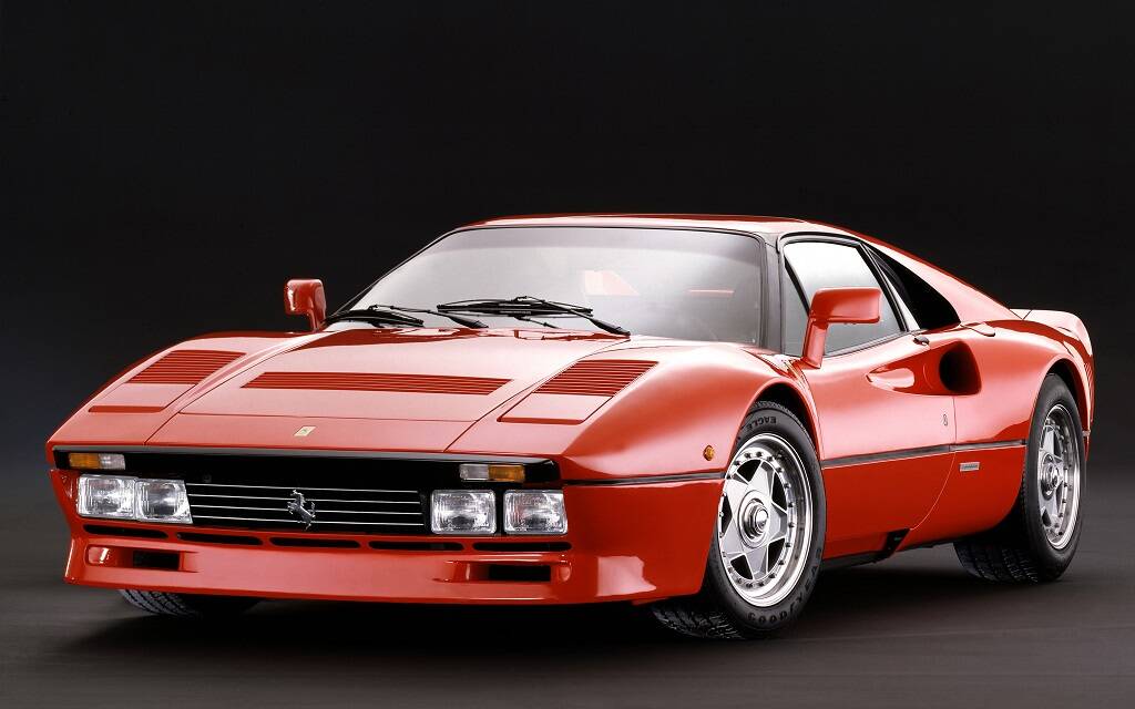 Ferrari F40 : le cadeau d’anniversaire le plus rapide du monde ! 539559-ferrari-f40-le-cadeau-d-anniversaire-le-plus-rapide-du-monde