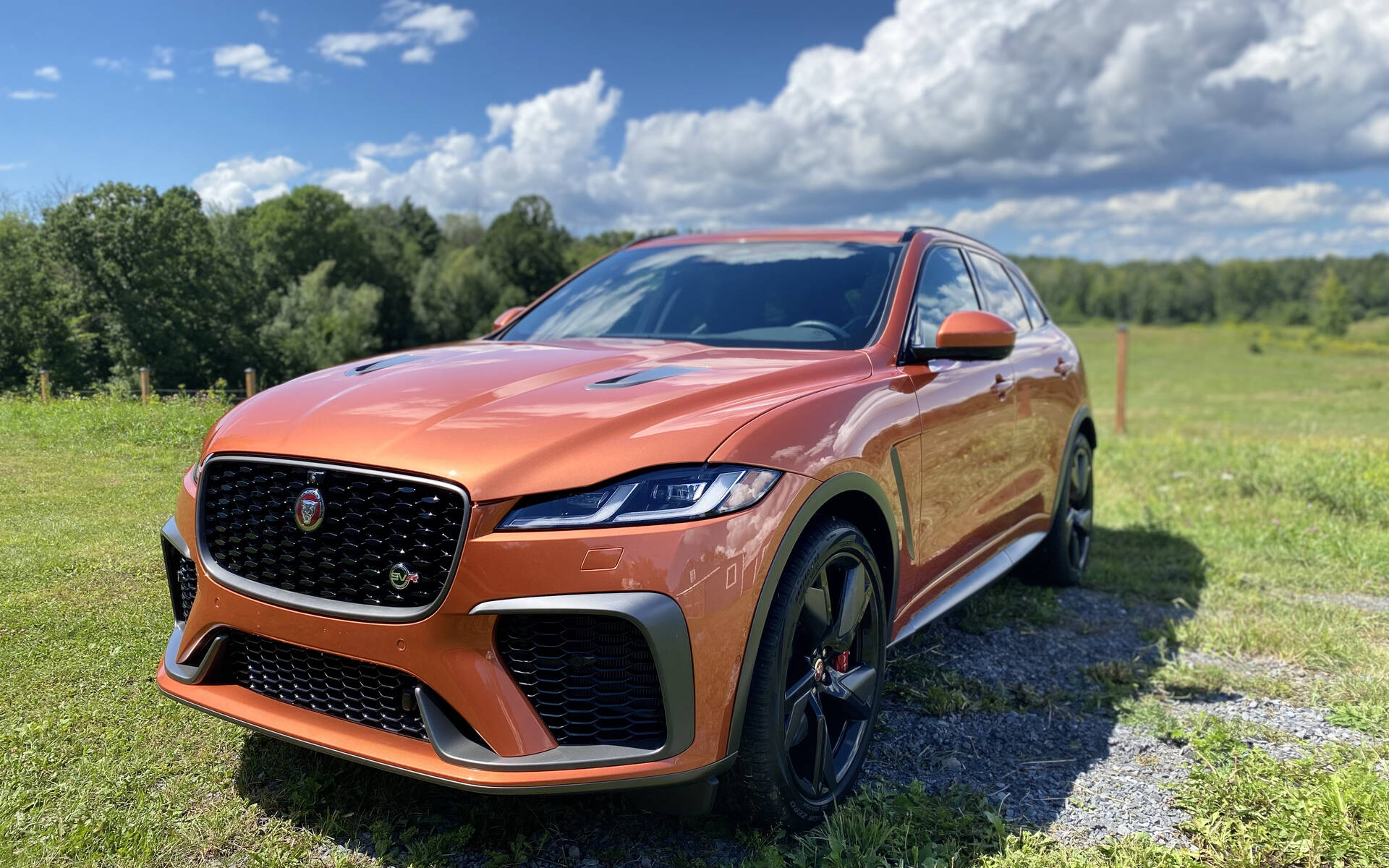 2023 Jaguar F Pace SVR High Performing Practicality 4 12