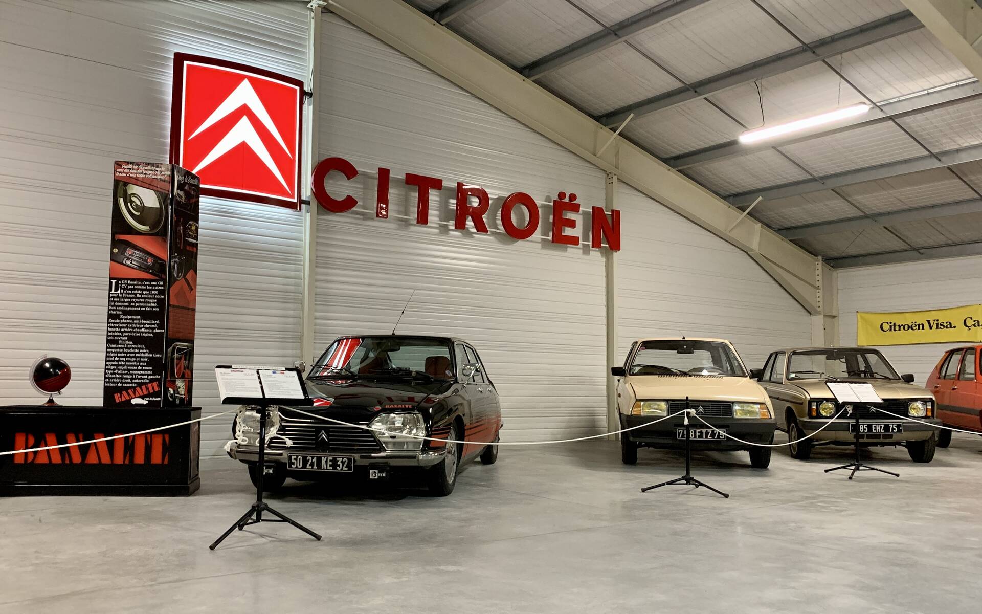 32 - Photos: plus de 100 Citroën d'exception réunies dans un musée en France 543102-photos-plus-de-100-citroen-d-exception-reunies-dans-un-musee-en-france