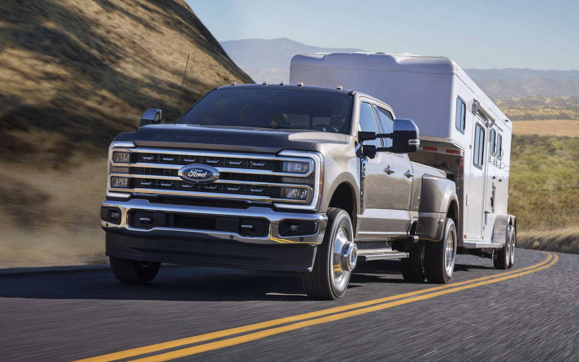 Ford Super Duty 2023 nouveau look, nouvelles technologies et grandes promesses de capacités 2/16