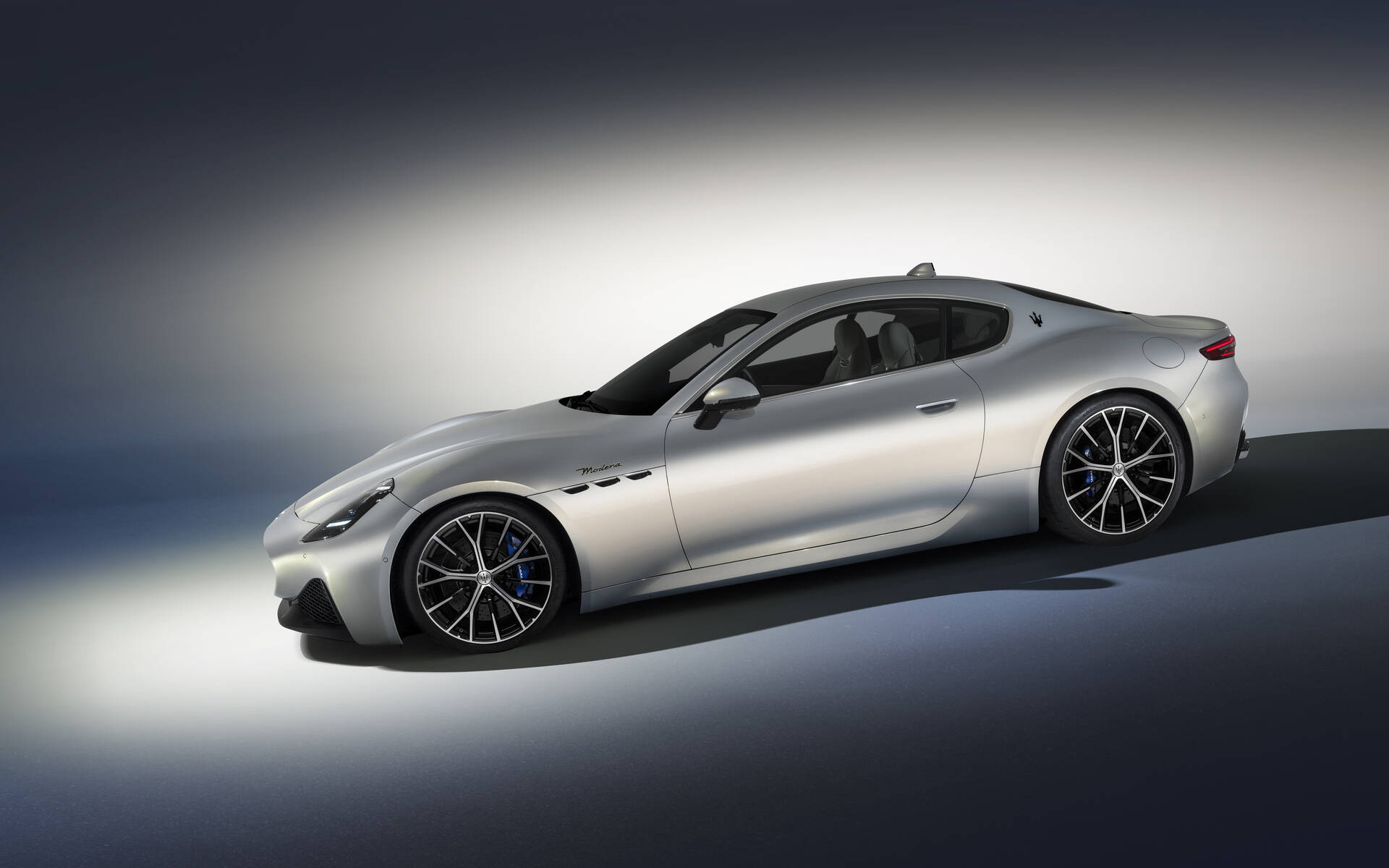 La Maserati Granturismo Est De Retour Avec Bien Du Nouveau Sous Le Capot