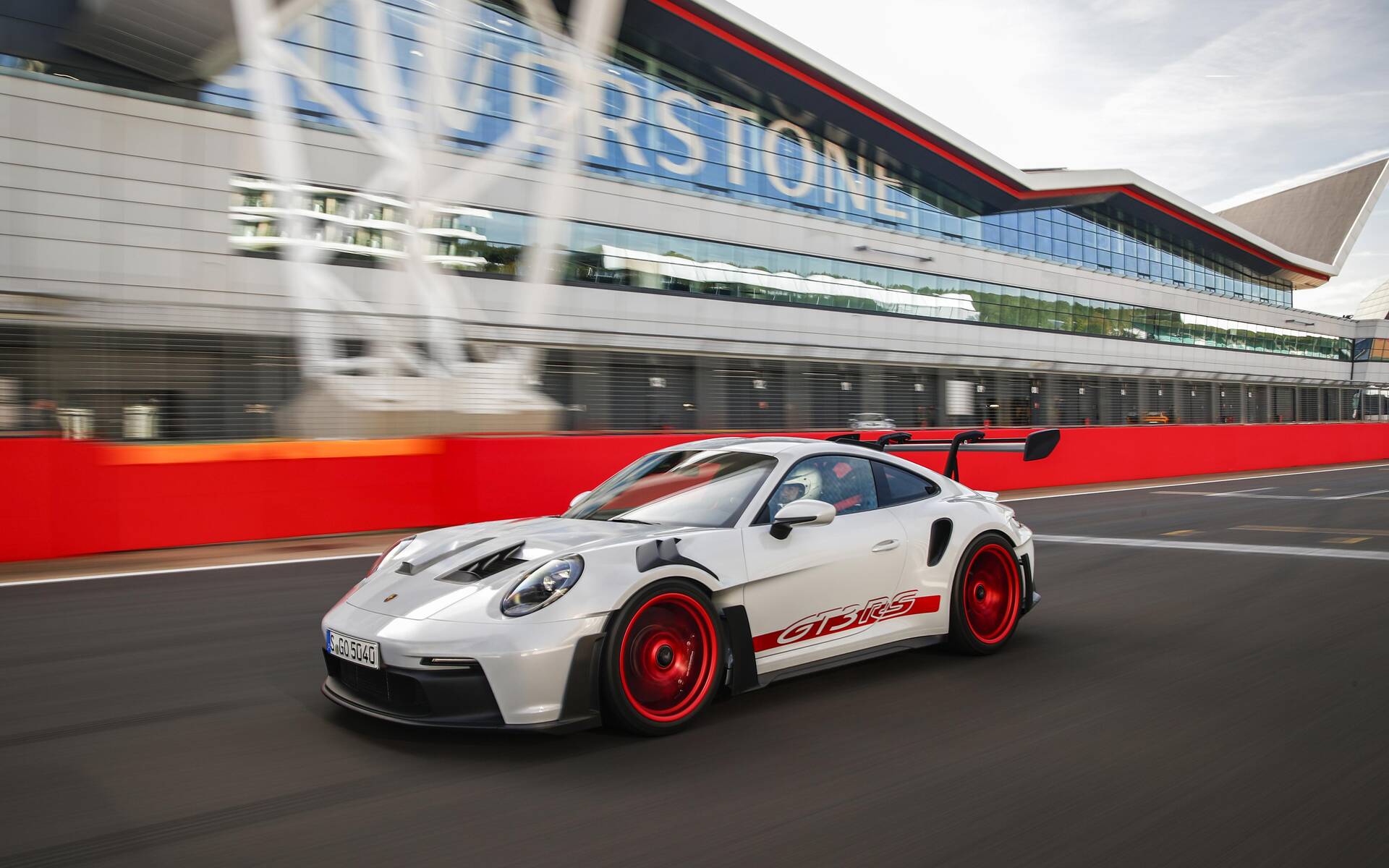 <p>Porsche 911 GT3RS 2023</p>