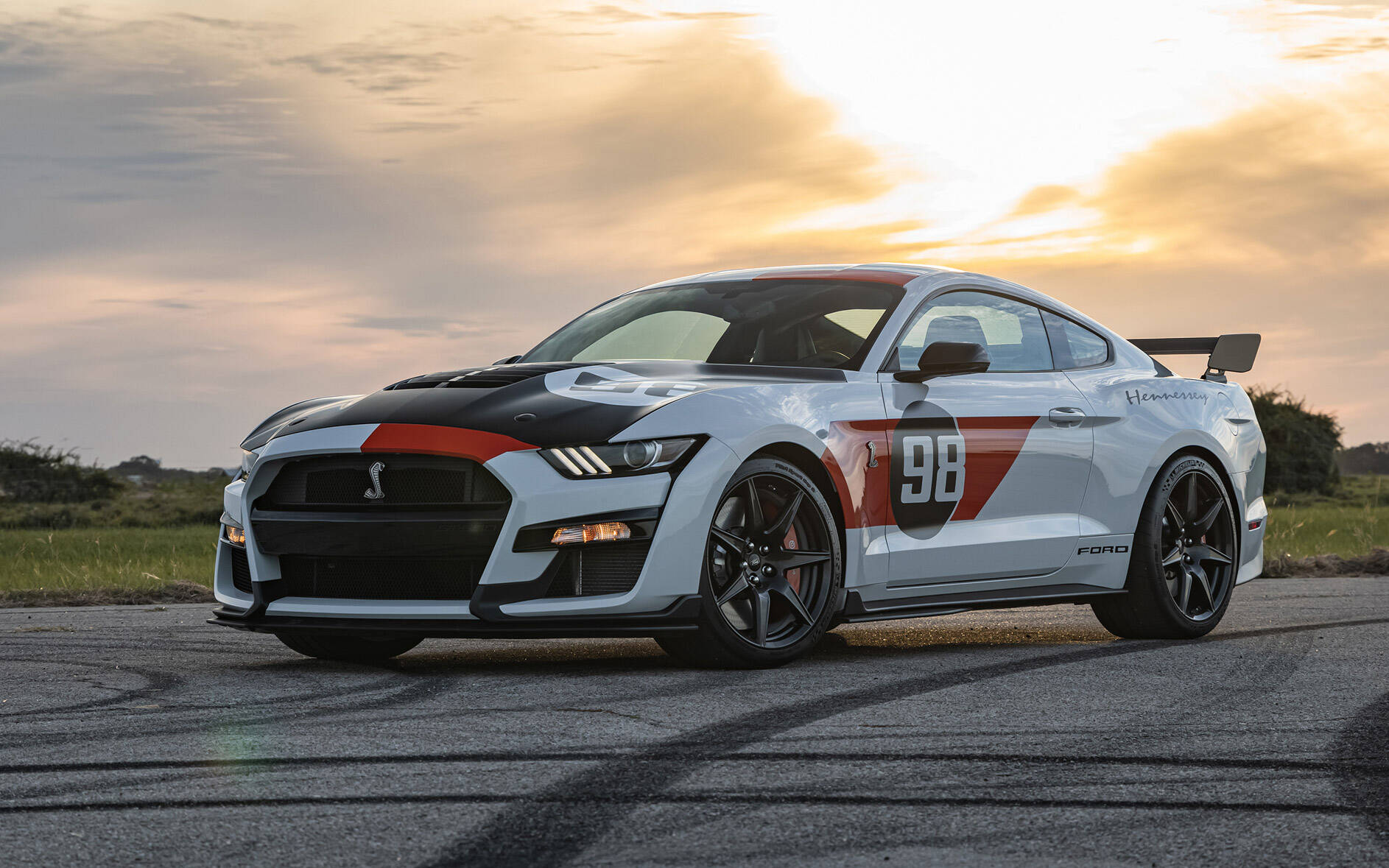 Ford Mustang Shelby GT500 Cranked Up to 1,204 Hp by Hennessey The Car