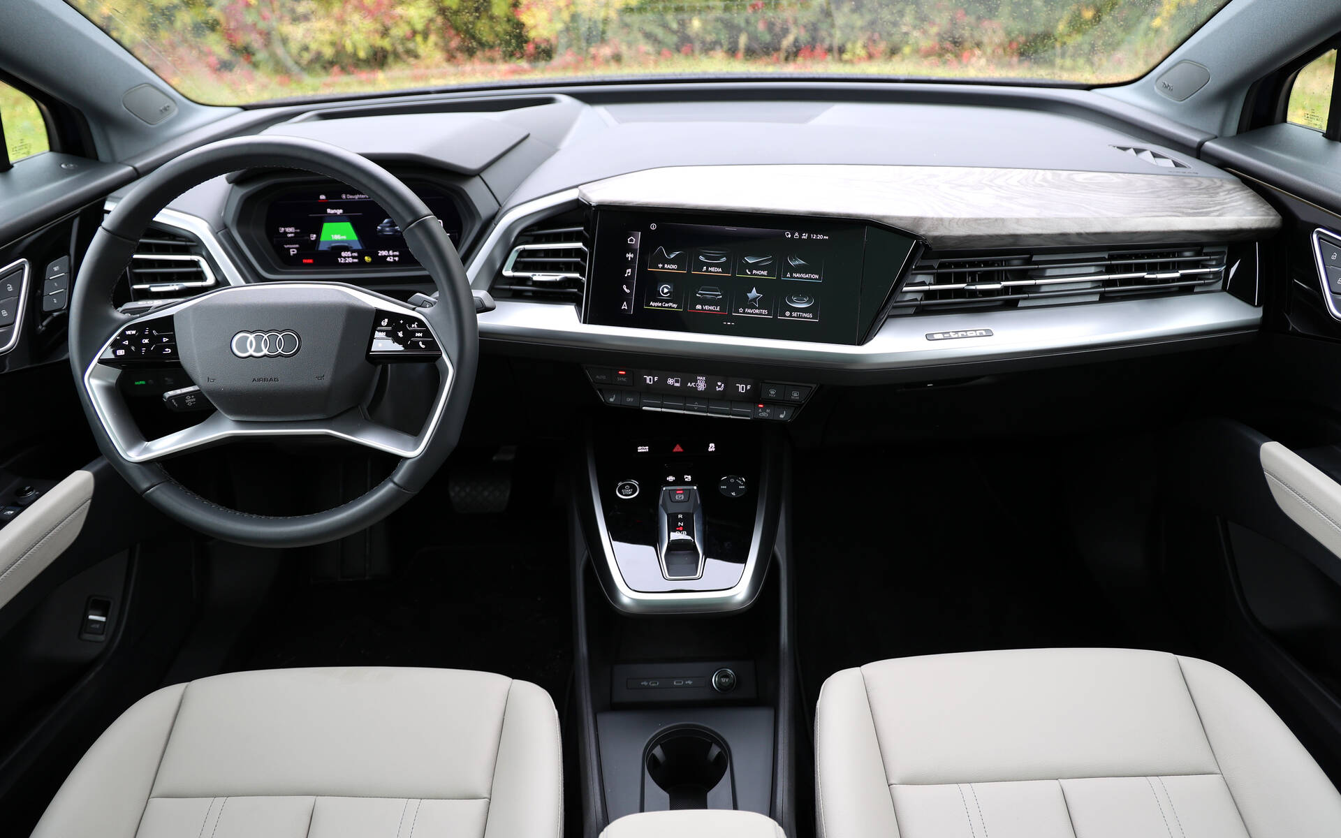 Audi Q4 e-tron 2023 : l'attente en valait la peine 550225-audi-q4-e-tron-2023-frustrations-justifiees
