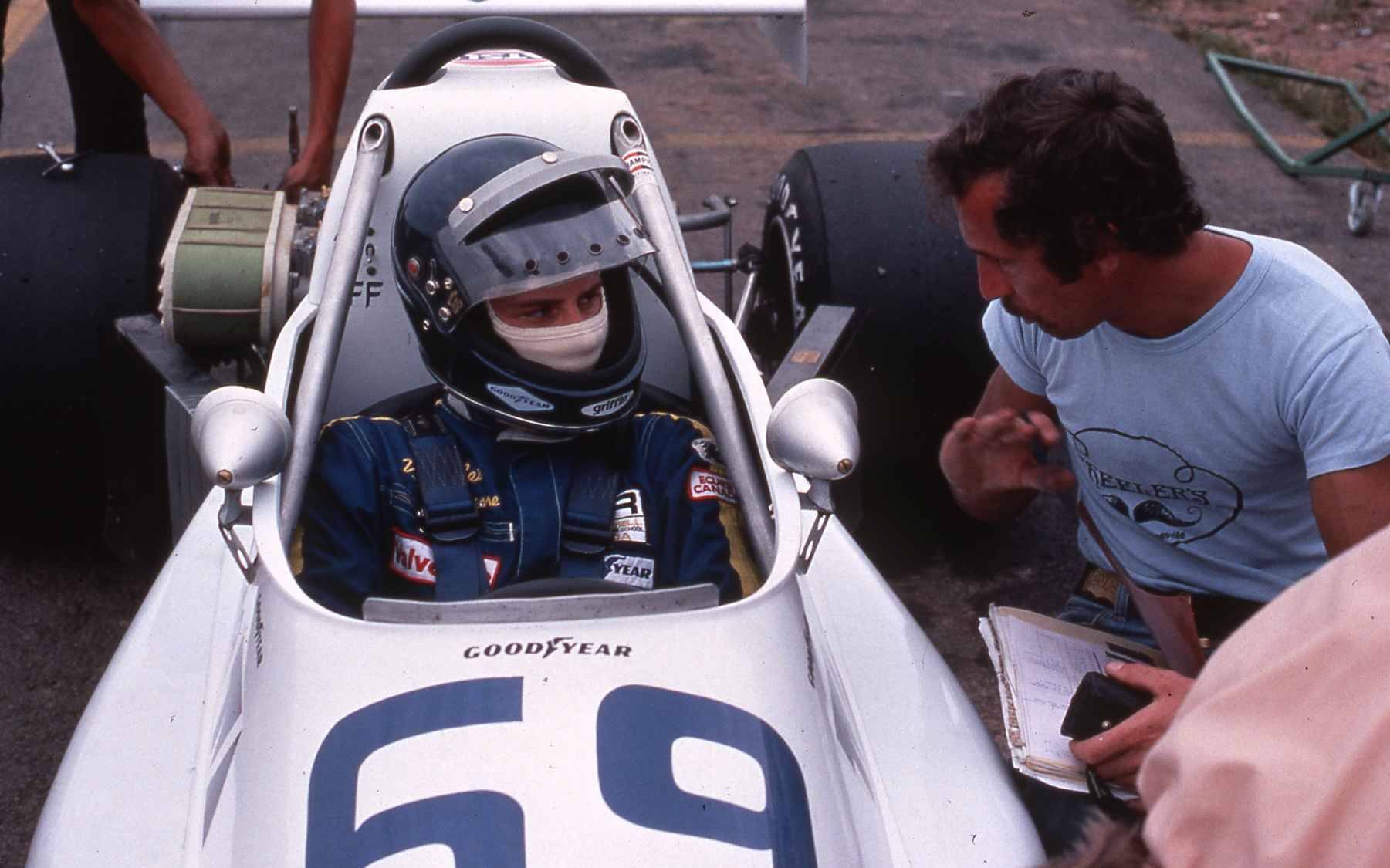 <p>Gilles Villeneuve en 1976.</p>