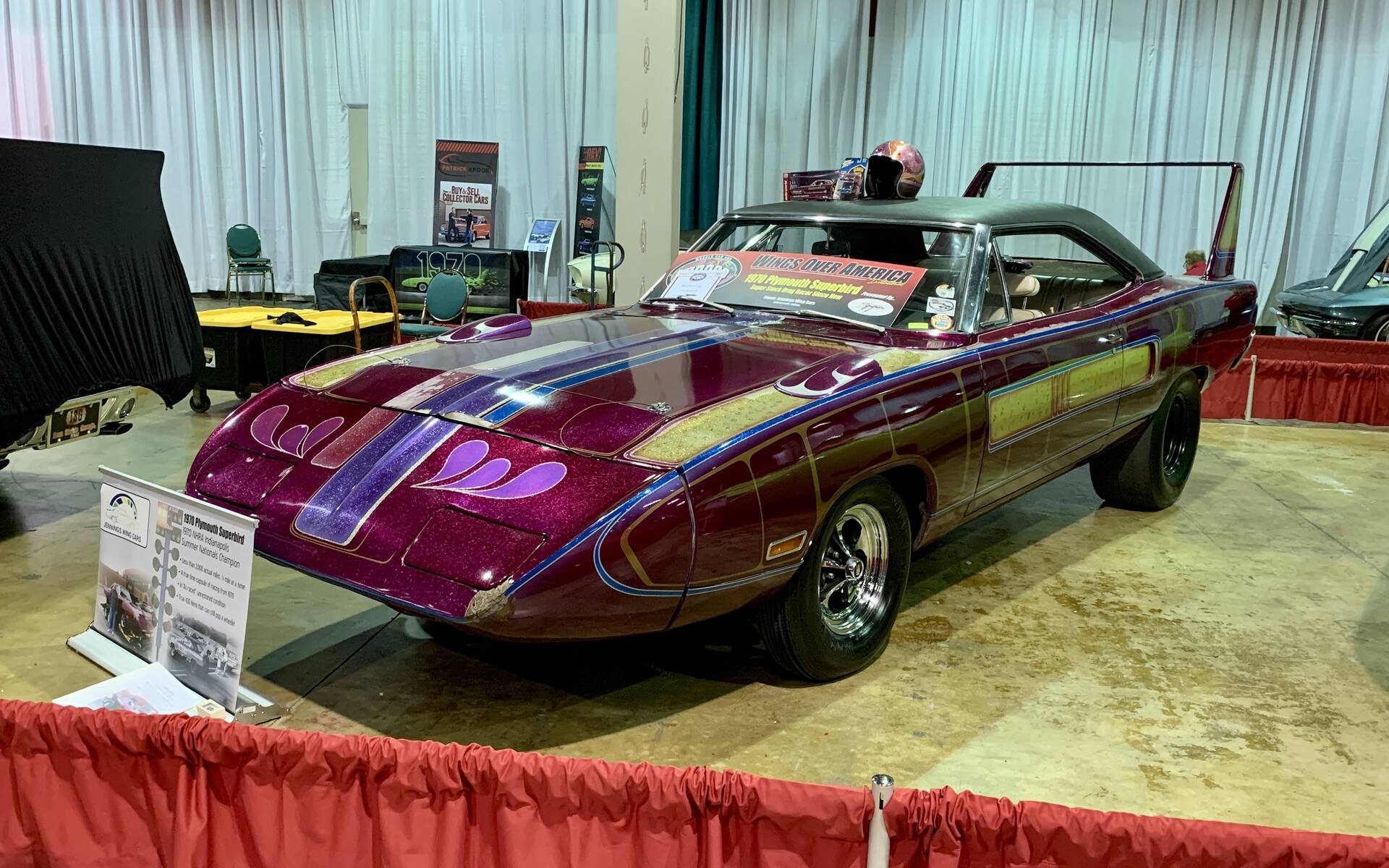 <p><strong>Plymouth Superbird 1970</strong></p>