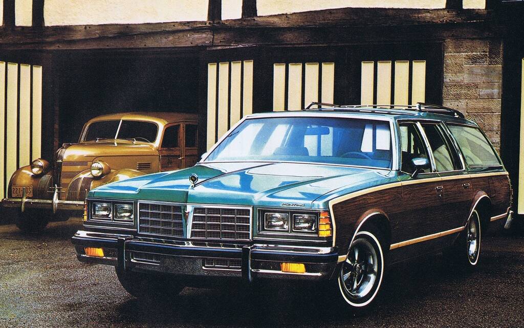 <p>Le modèle 1977 en version Grand Safari.</p>