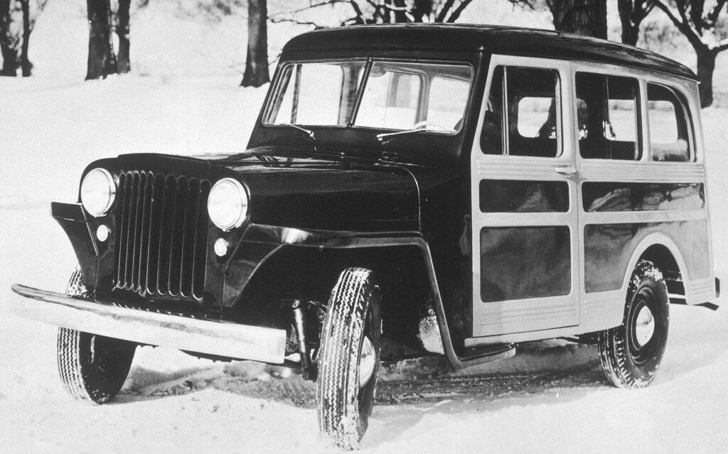 Jeep Wagoneer / Grand Wagoneer : il a (presque) tout inventé ! 553007-jeep-wagoneer-grand-wagoneer-il-a-presque-tout-invente