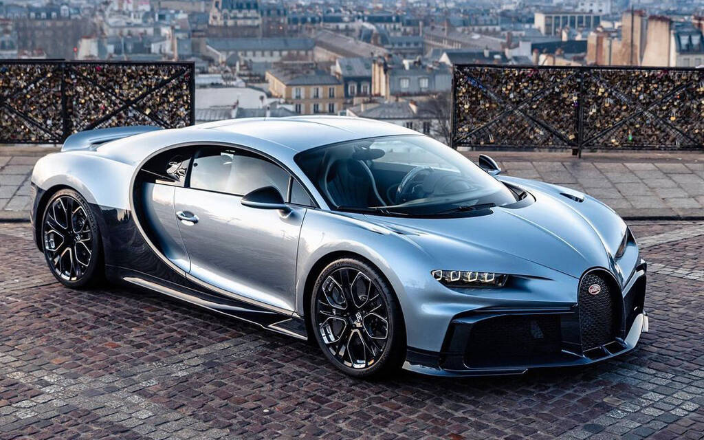 Cette Bugatti Chiron devient la voiture neuve la plus chère vendue à un  encan - Guide Auto