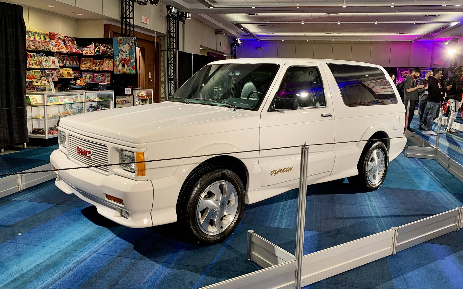AUTO - Salon de l'auto de Toronto: hommage aux années 1980 et 1990 562511-salon-de-l-auto-de-toronto-hommage-aux-annees-1980-et-1990