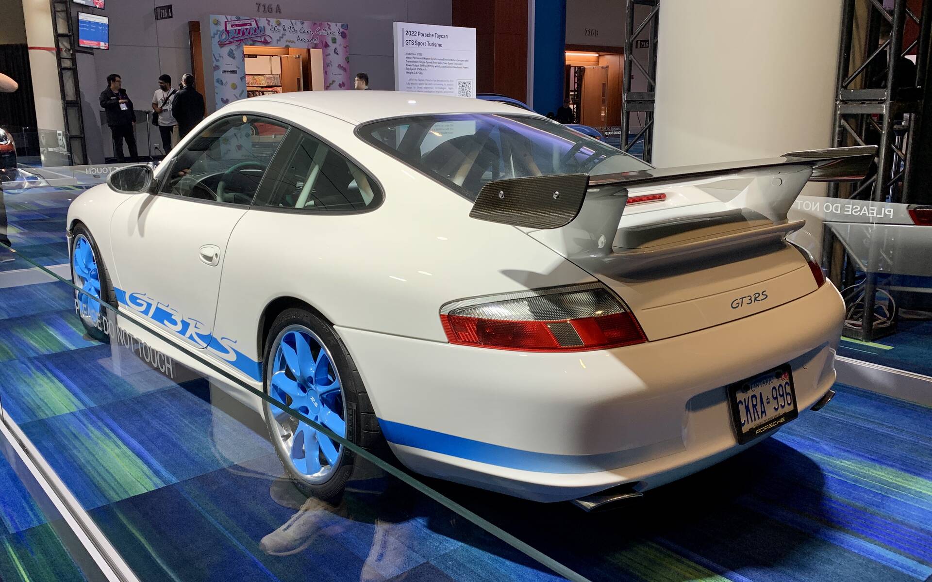 Salon de l’auto de Toronto : soulignons le 75e anniversaire de Porsche 562525-salon-de-l-auto-de-toronto-hommage-au-75e-anniversaire-de-porsche
