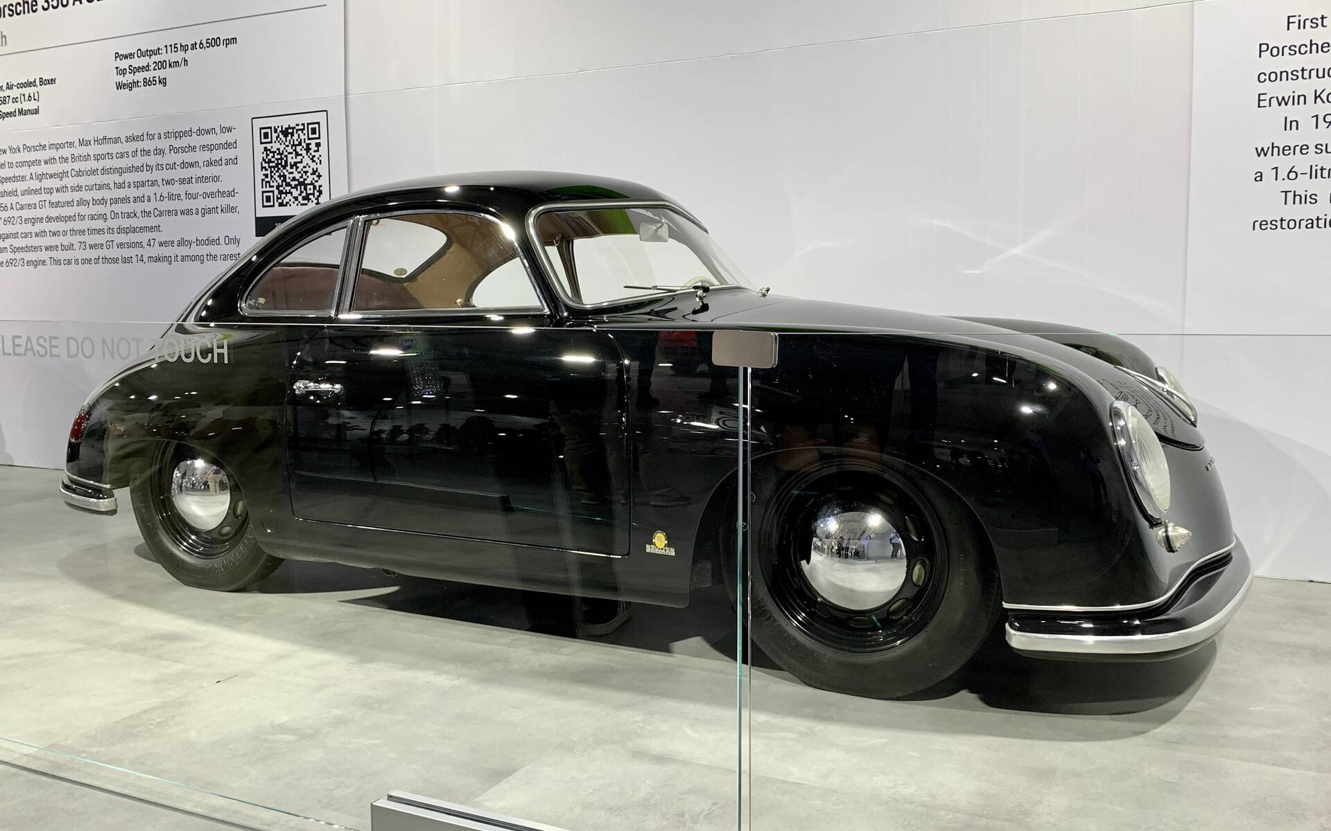 Salon de l’auto de Toronto : soulignons le 75e anniversaire de Porsche 562540-salon-de-l-auto-de-toronto-hommage-au-75e-anniversaire-de-porsche