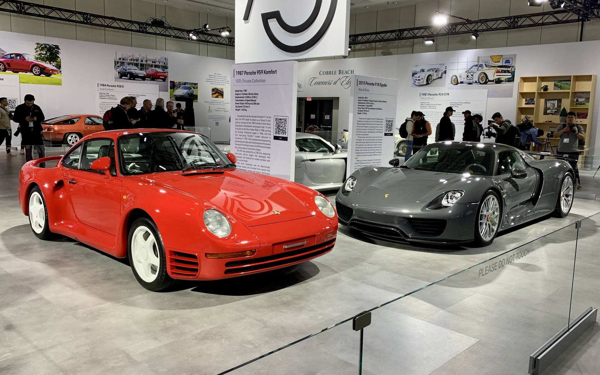 Salon de l’auto de Toronto : soulignons le 75e anniversaire de Porsche 562542-salon-de-l-auto-de-toronto-hommage-au-75e-anniversaire-de-porsche