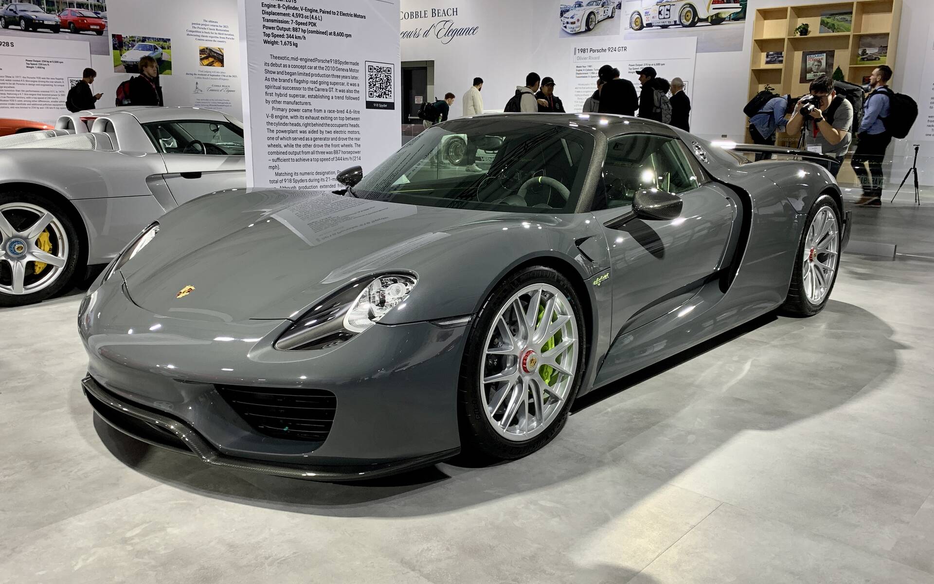 Salon de l’auto de Toronto : soulignons le 75e anniversaire de Porsche 562543-salon-de-l-auto-de-toronto-hommage-au-75e-anniversaire-de-porsche