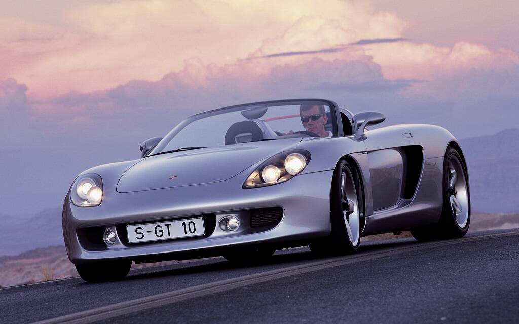 <p>Porsche Carrera GT Concept (avec Walter Röhrl au volant).</p>