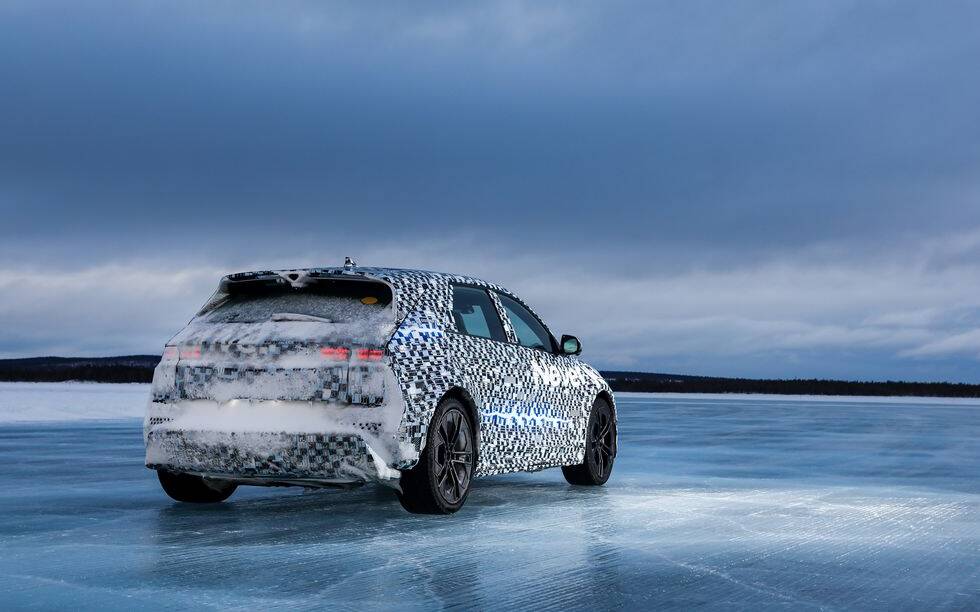 Hyundai teste l'IONIQ 5 N dans la neige… avec un essuie-glace