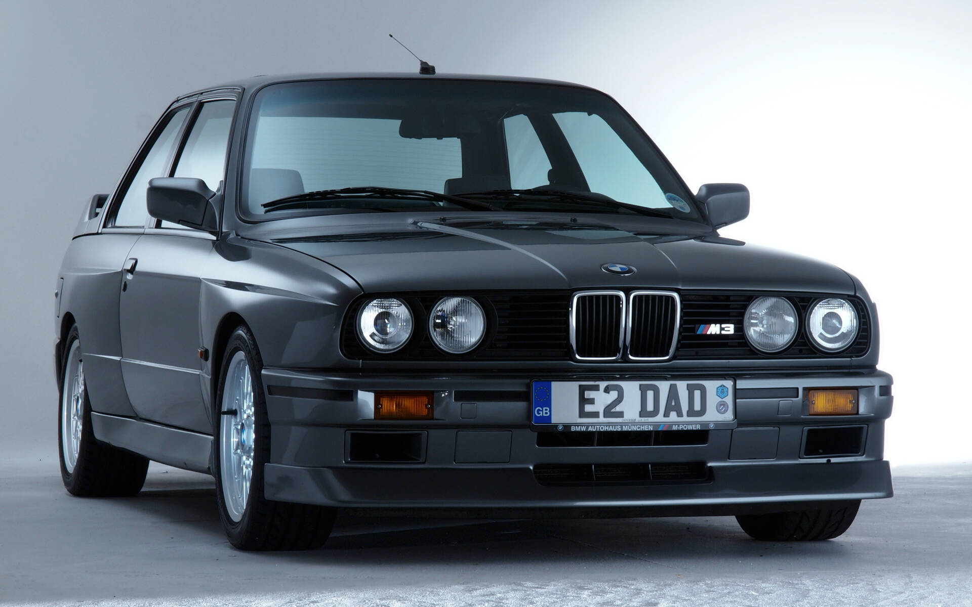 <p>1988 BMW M3</p>