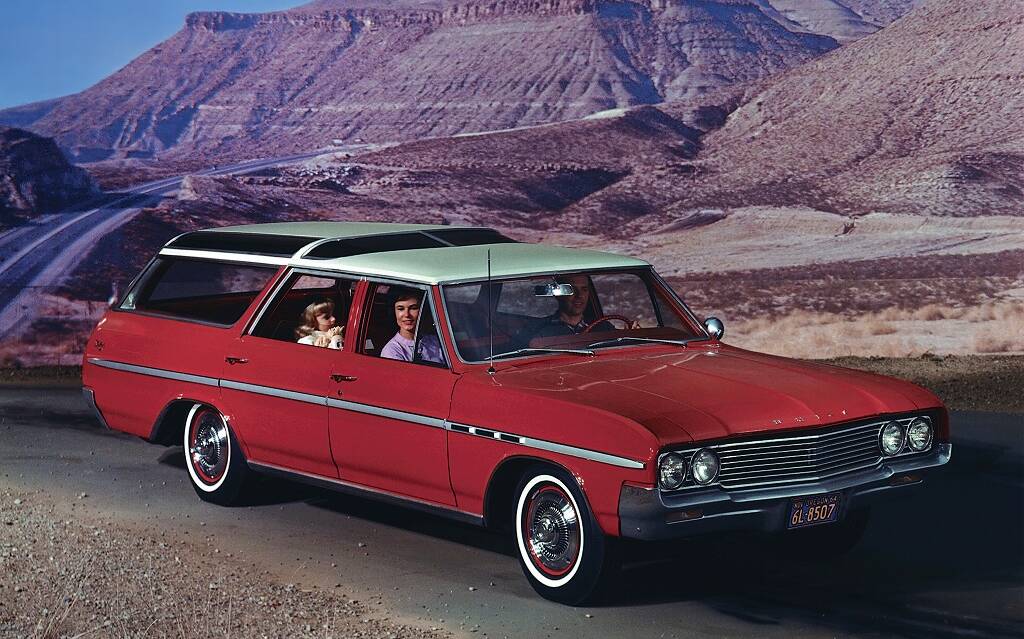 <p>Buick Skylark Custom Sport Wagon 1964</p>