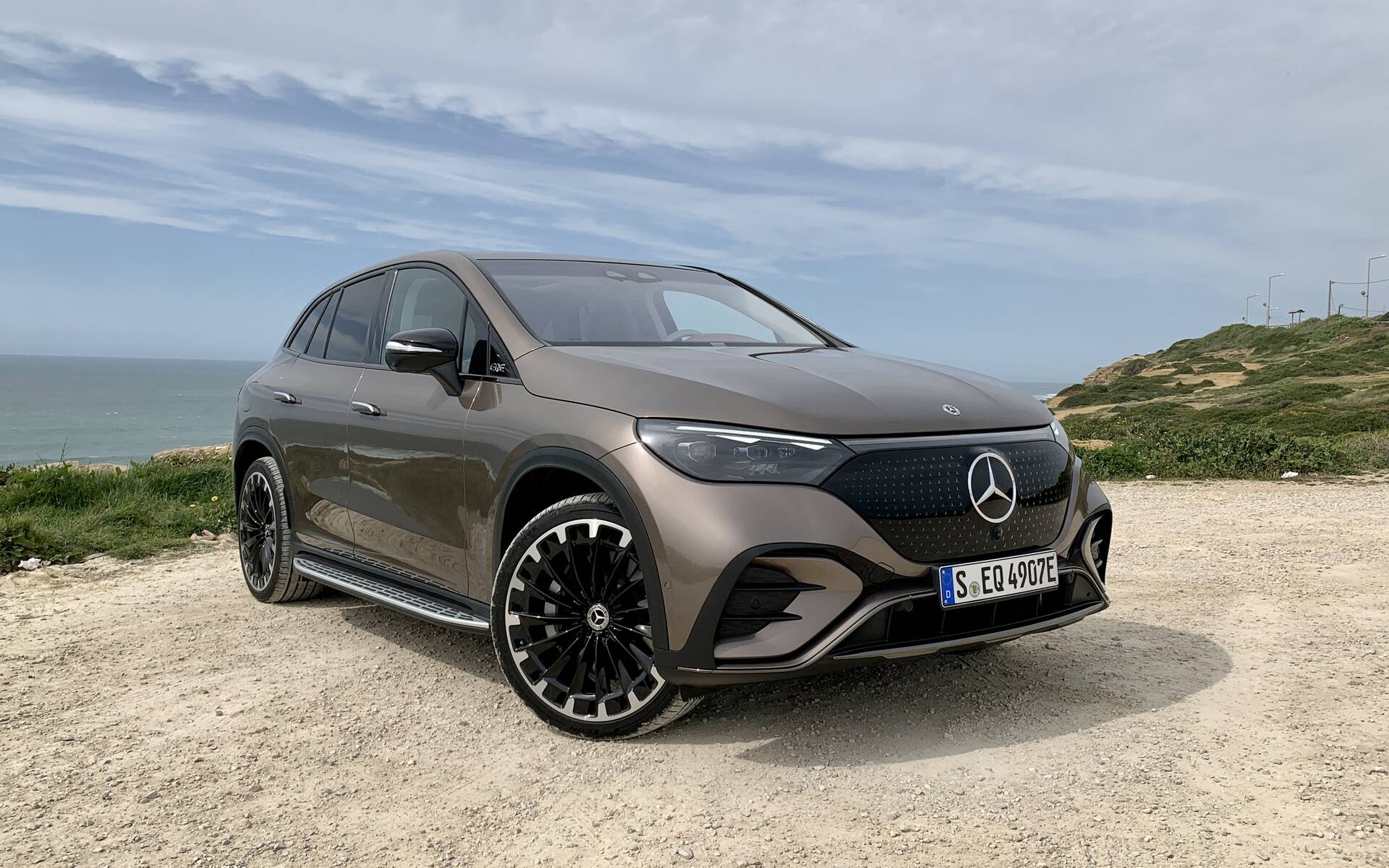 2023 Mercedes-Benz EQE SUV: Third Electric SUV Joins the Lineup - The ...