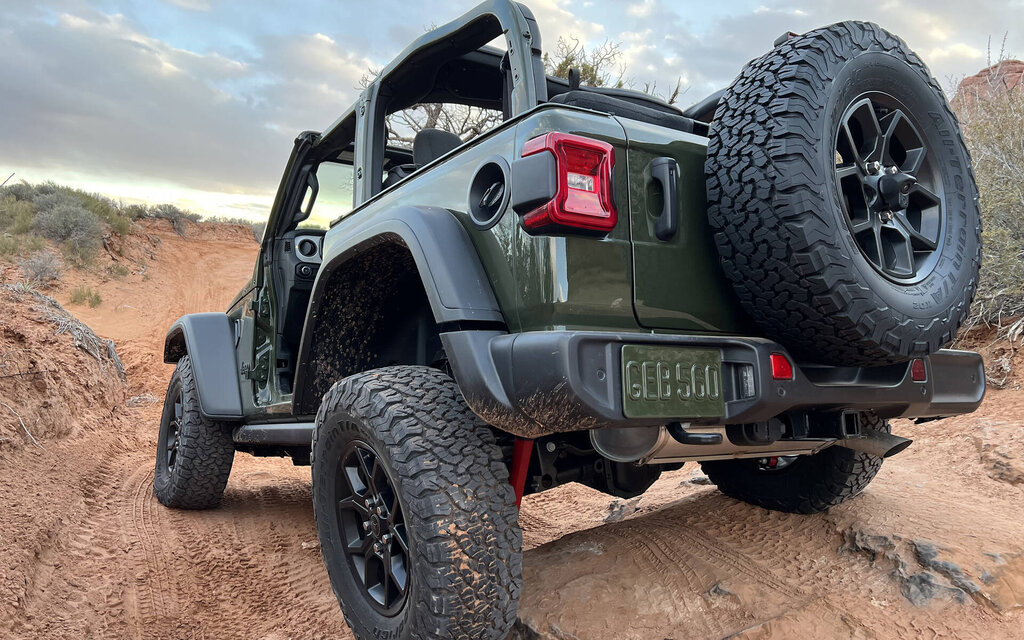 2024 Jeep Wrangler Gets Fresh Look, New Screen, More Off-Road Capability -  The Car Guide