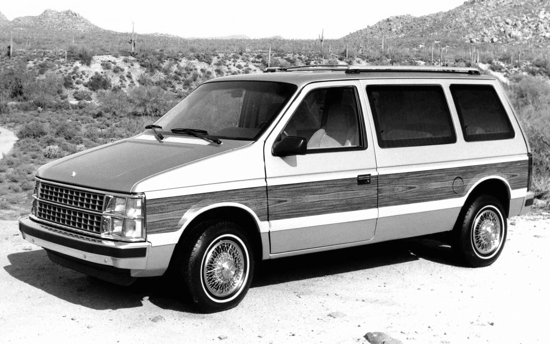<p>Dodge Caravan 1984</p>