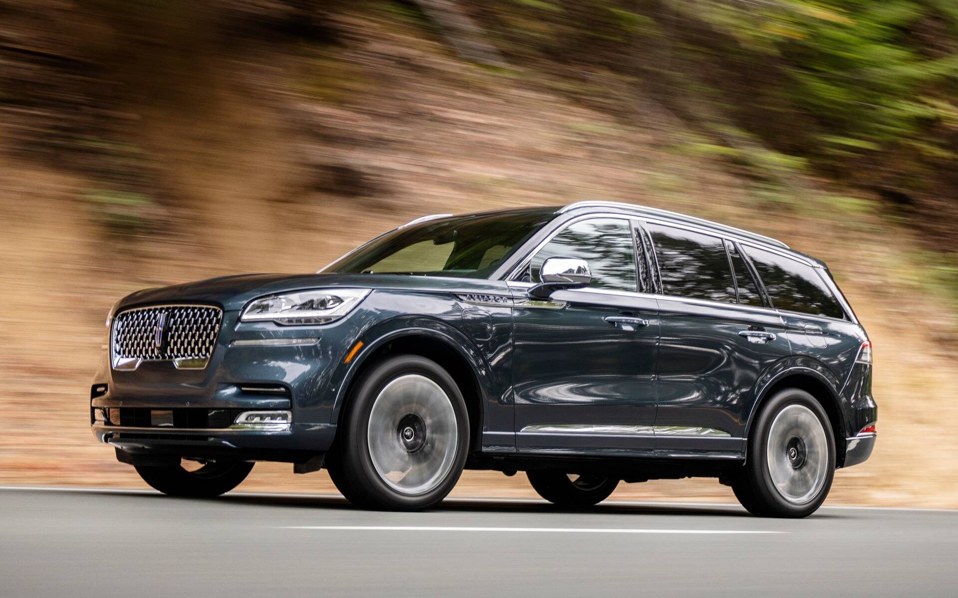 <p>Lincoln Aviator</p>