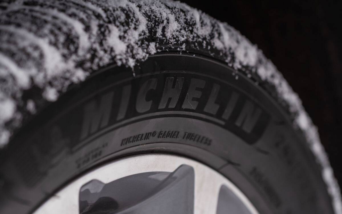 Thousands of Michelin Tires Recalled for Lack of Winter Readiness 1/3