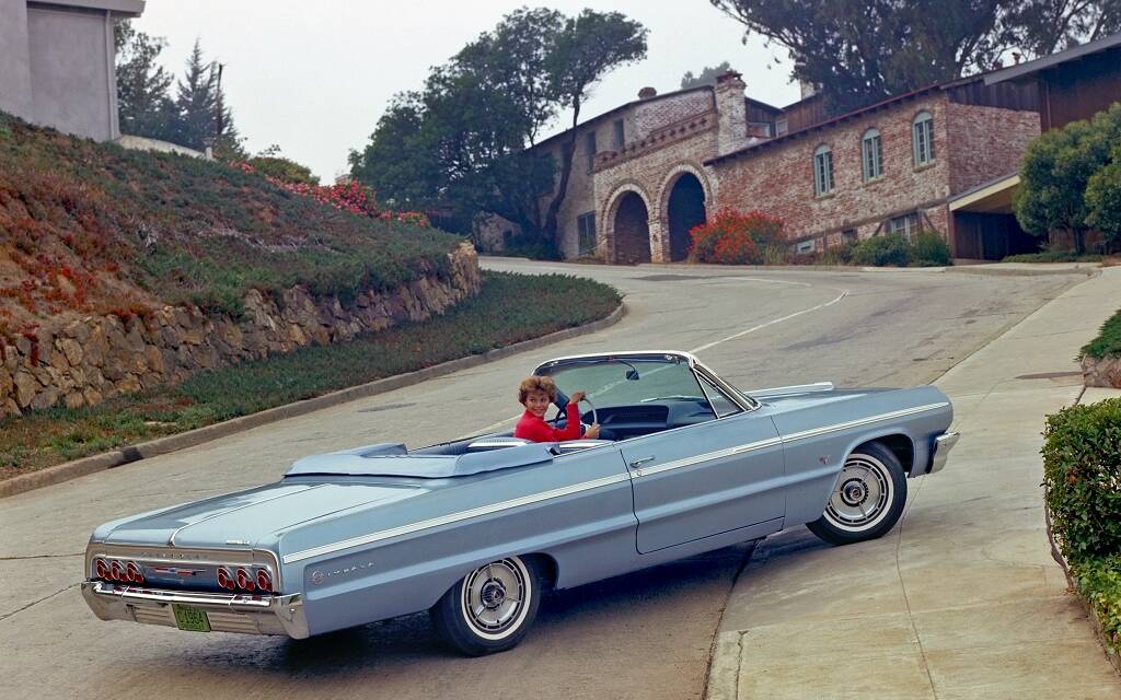 chevrolet - Photos d’hier : la Chevrolet Impala à travers les années 571383-photos-d-hier-la-chevrolet-impala-a-travers-les-annees