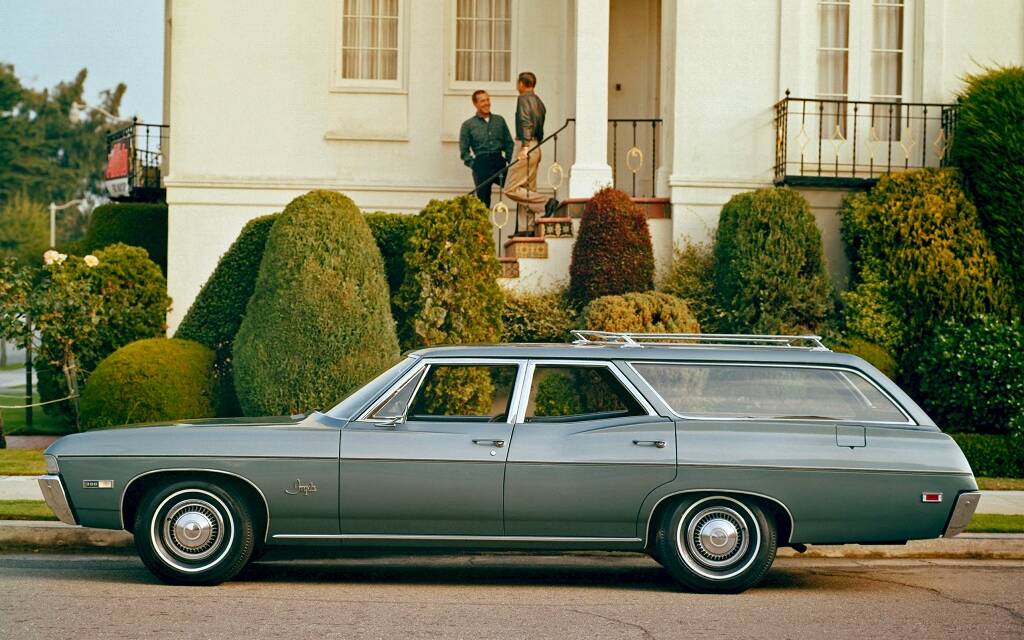chevrolet - Photos d’hier : la Chevrolet Impala à travers les années 571391-photos-d-hier-la-chevrolet-impala-a-travers-les-annees