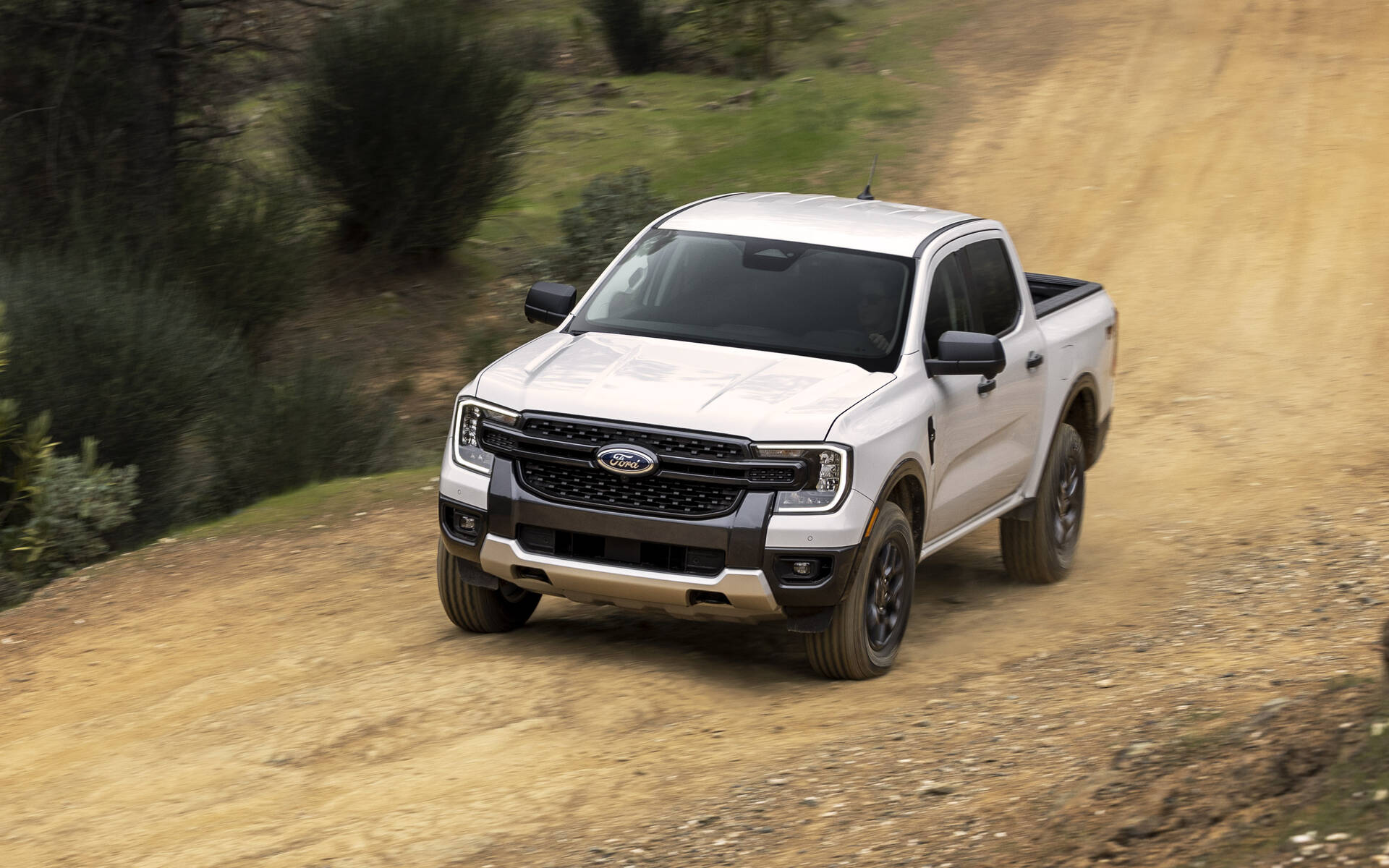 Redesigned 2024 Ford Ranger Priced From $34,160, Raptor From $56,960