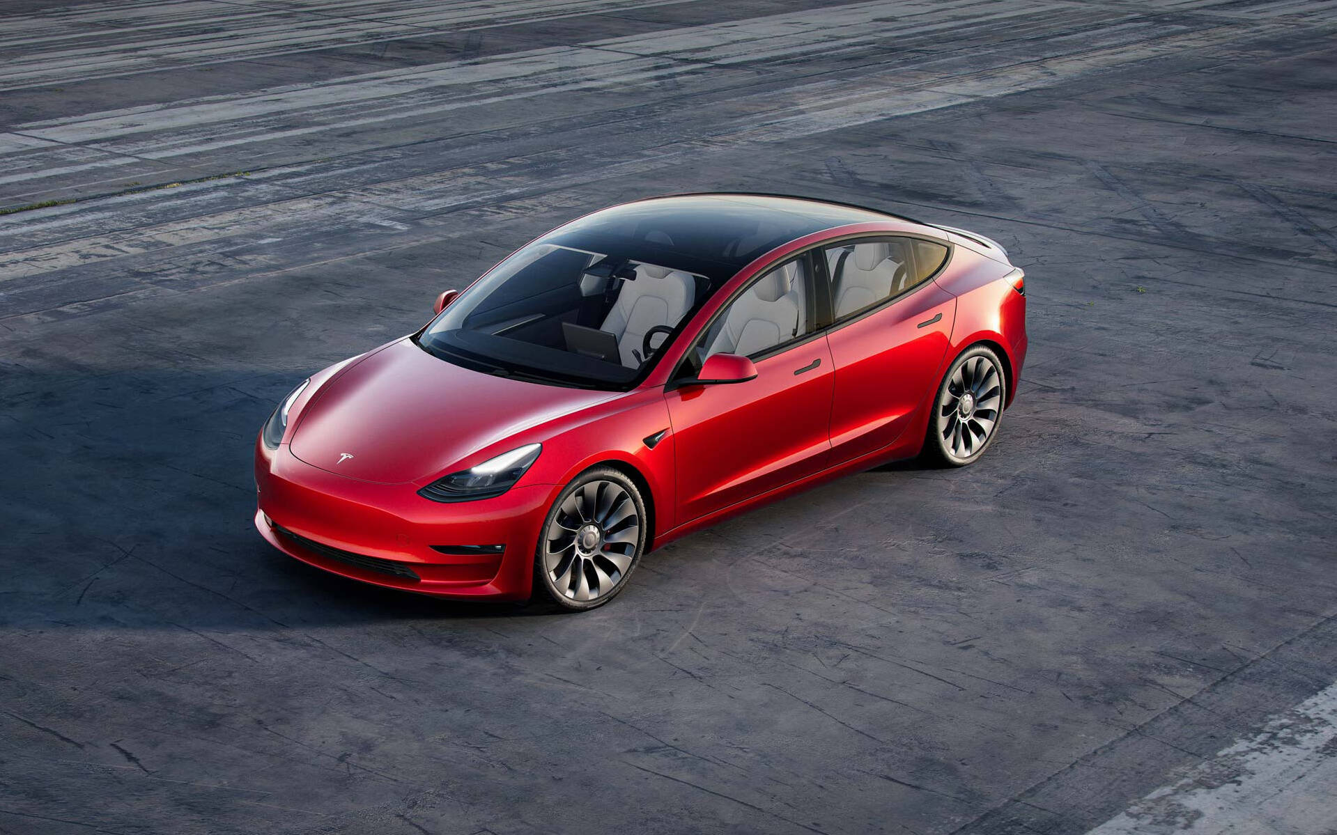 Un Tesla Model Y à propulsion arrive et reçoit 12 000 $ de rabais - Guide  Auto