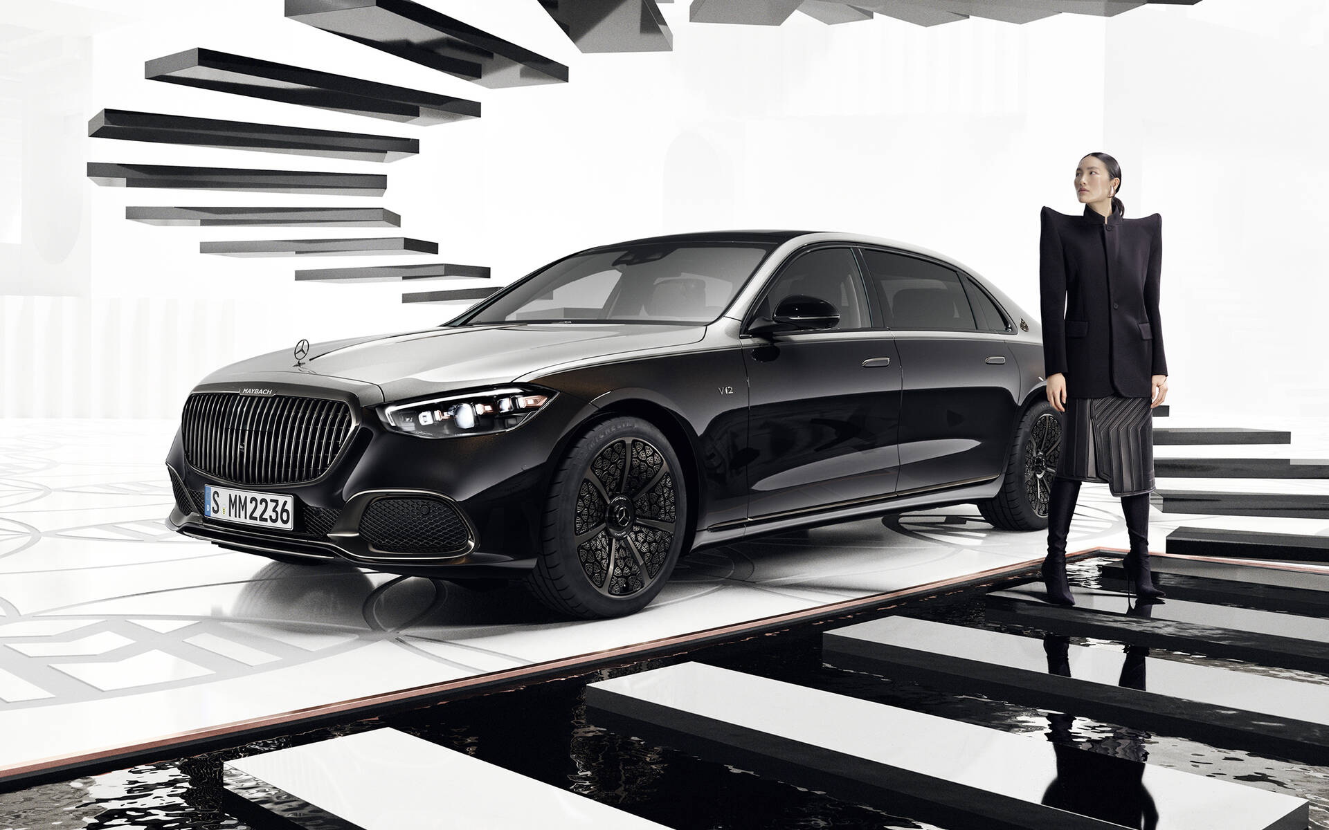 Mercedes-Maybach Night Series : le côté sombre du grand luxe 574277-mercedes-maybach-night-series-le-cote-sombre-du-grand-luxe