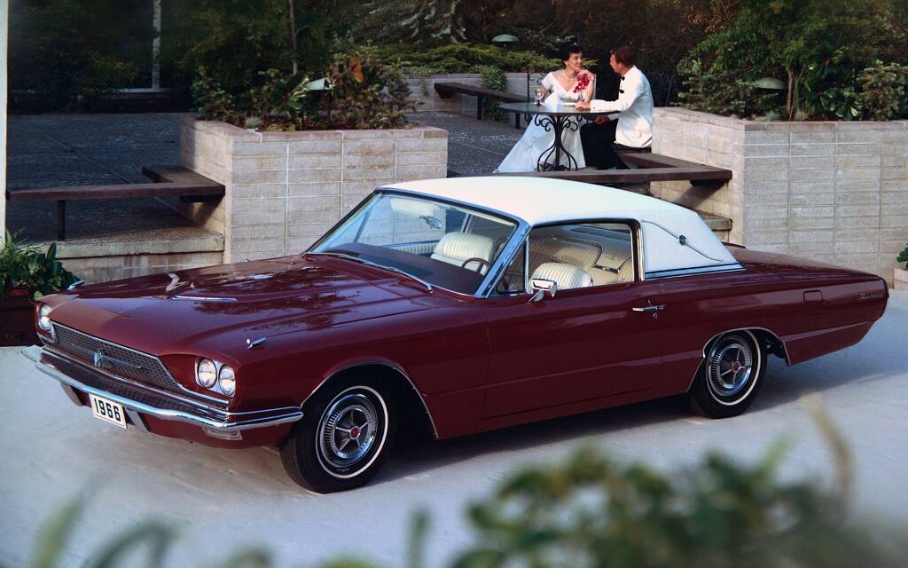 <p>Quatrième génération, modèle 1966</p>
