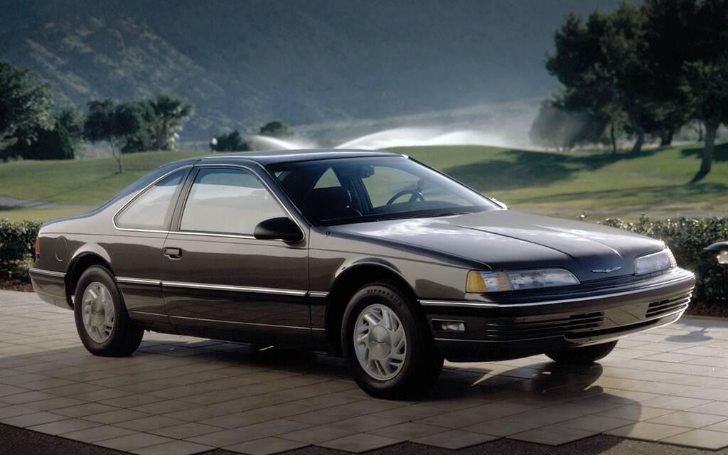 <p>Dixième génération, modèle 1991</p>