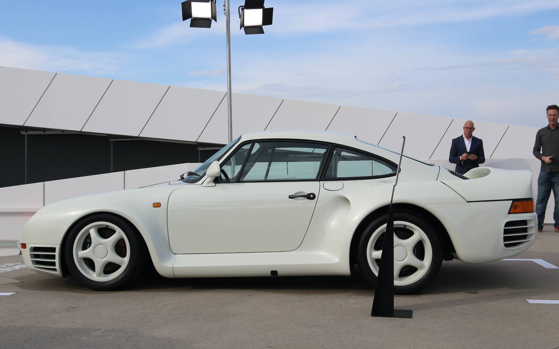 <p>Porsche 959</p>