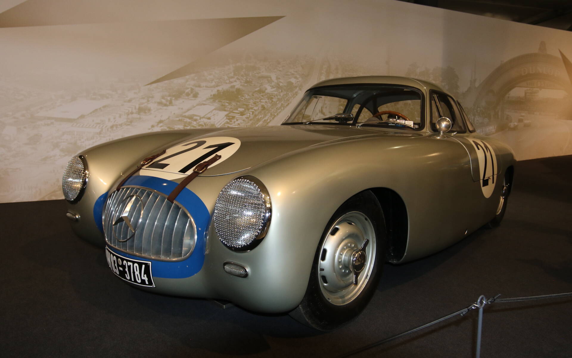 En photos : les voitures mythiques du Musée des 24h du Mans 576163-en-photos-les-voitures-mythiques-du-musee-des-24h-du-mans