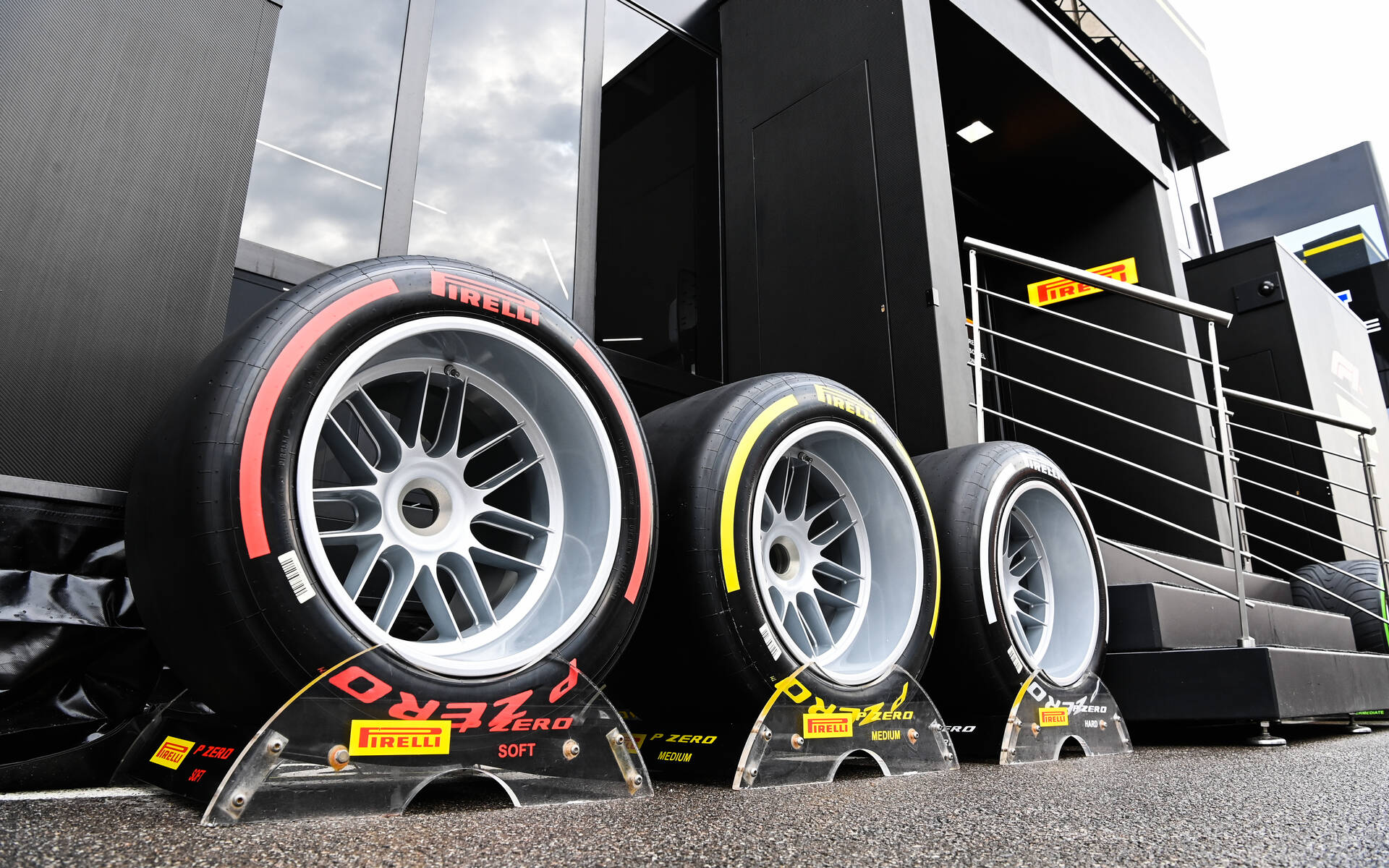 5 choses à savoir sur les pneus de Formule 1 577168-5-choses-a-savoir-sur-les-pneus-de-formule-1