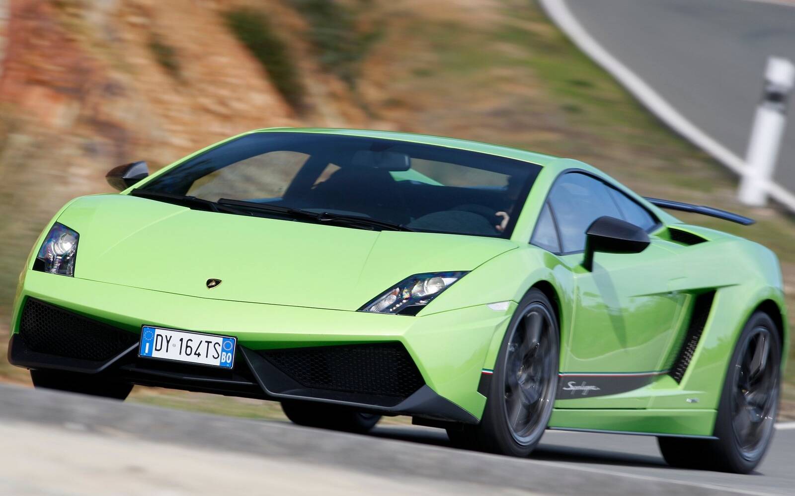 <p><strong>Lamborghini Gallardo LP570-4 Superleggera 2011</strong></p>