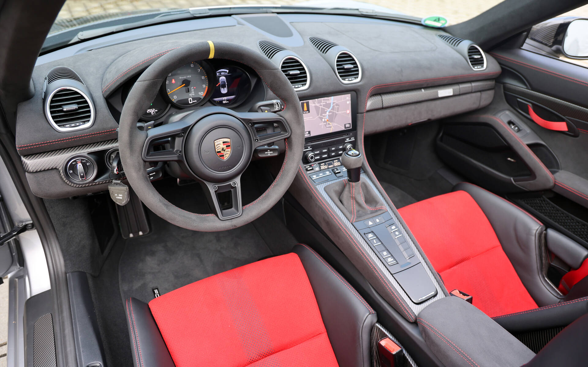 Porsche 718 Boxster Spyder RS : le meilleur pour la fin 583724-porsche-718-boxster-spyder-rs-2024-embargo-7-aout-18h01
