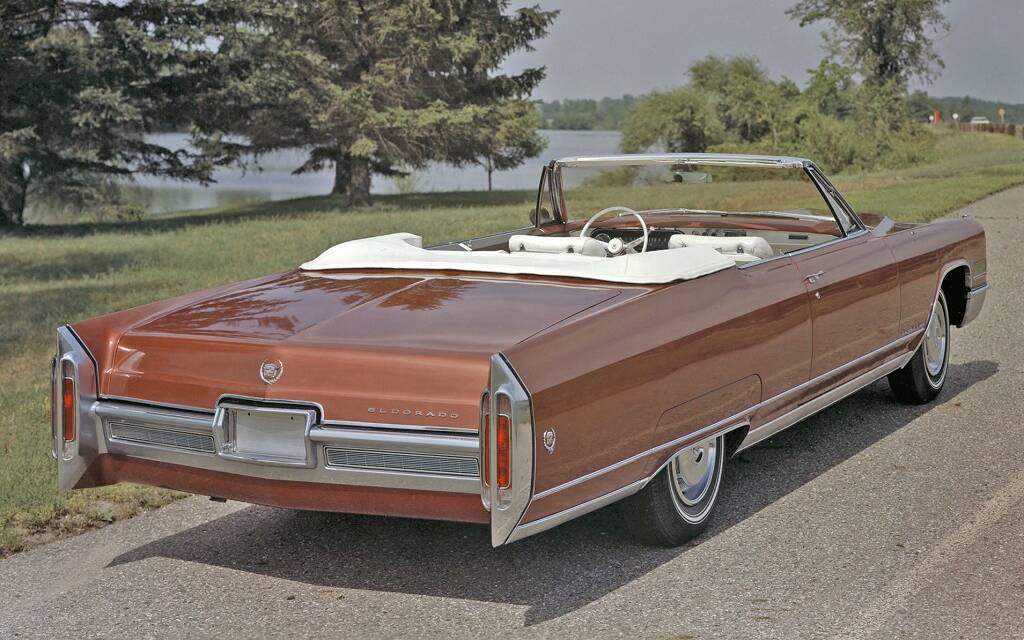 <p>Cadillac Fleetwood Eldorado 1966</p>