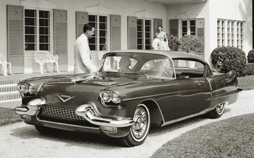 <p>Cadillac Eldorado Brougham concept 1955</p>