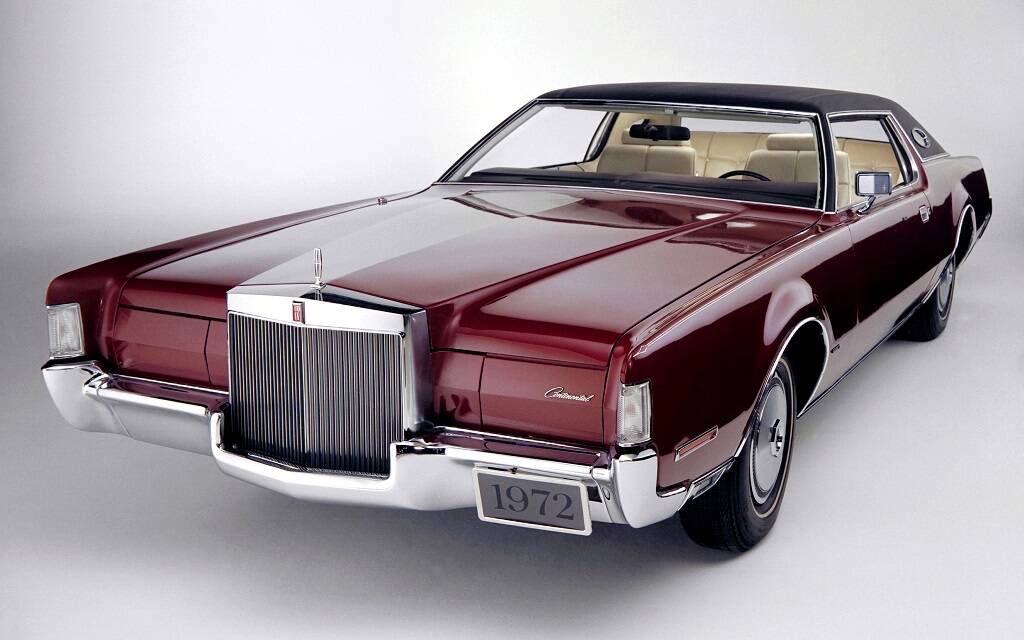 <p>Lincoln Continental Mark IV 1972</p>